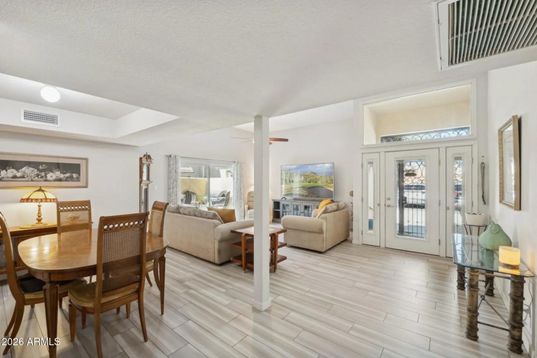 Real Estate Picture 2