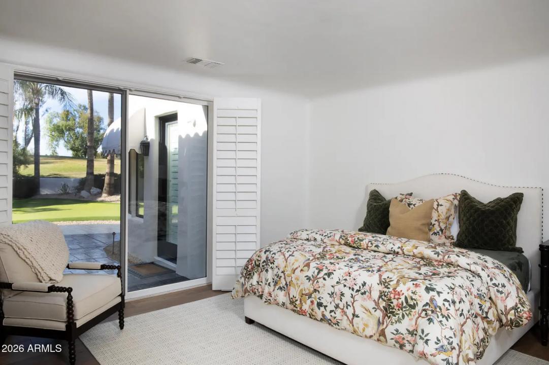 Real Estate Picture 28