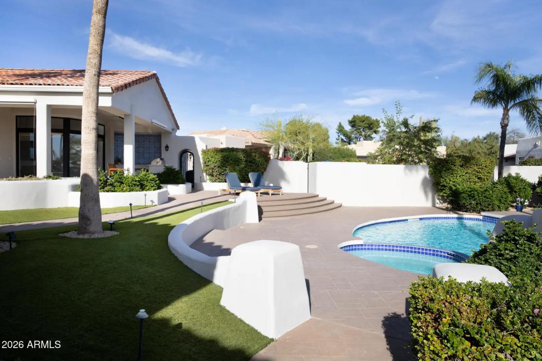 Real Estate Picture 35