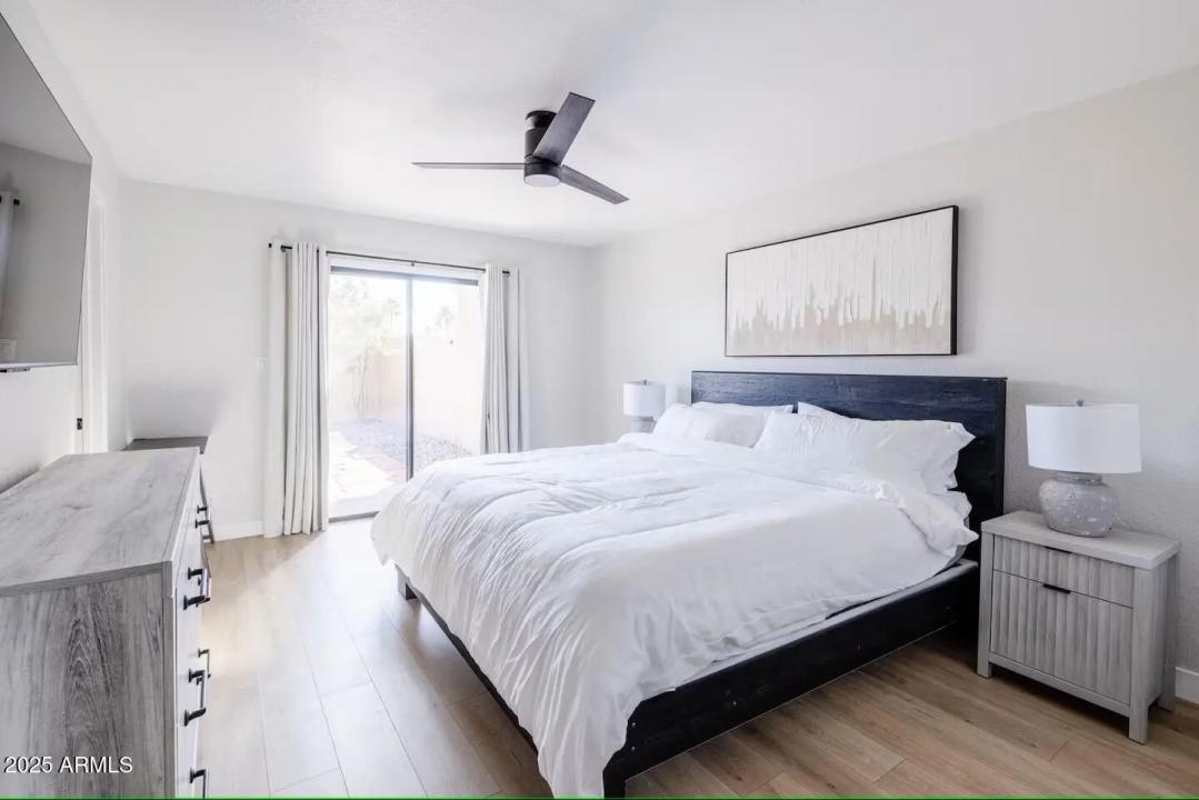 Real Estate Picture 10