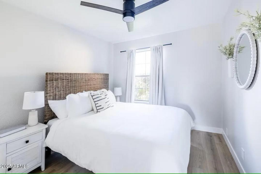 Real Estate Picture 13