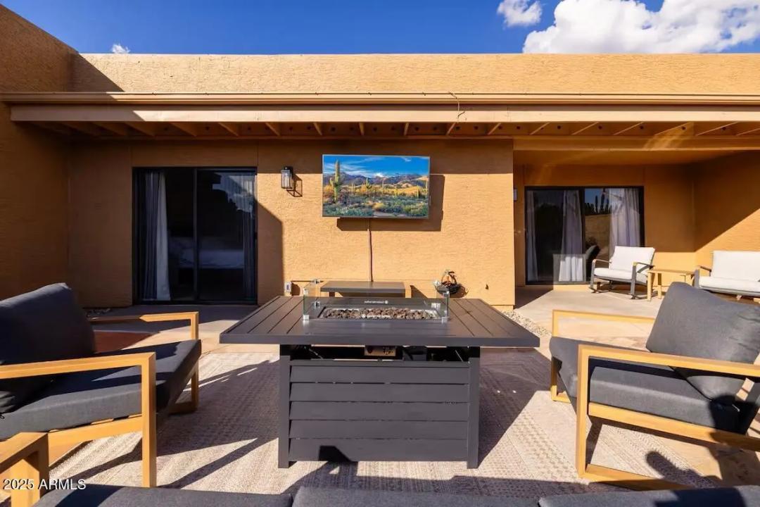 Real Estate Picture 16