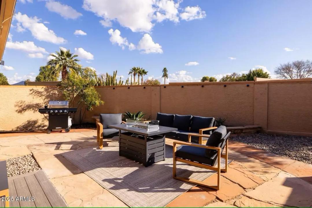 Real Estate Picture 17