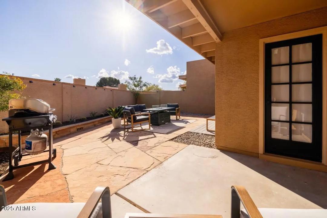 Real Estate Picture 18