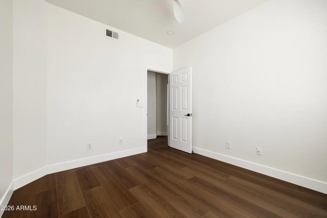 Real Estate Picture 41