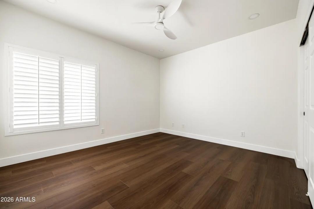 Real Estate Picture 42