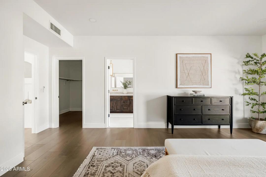 Real Estate Picture 31