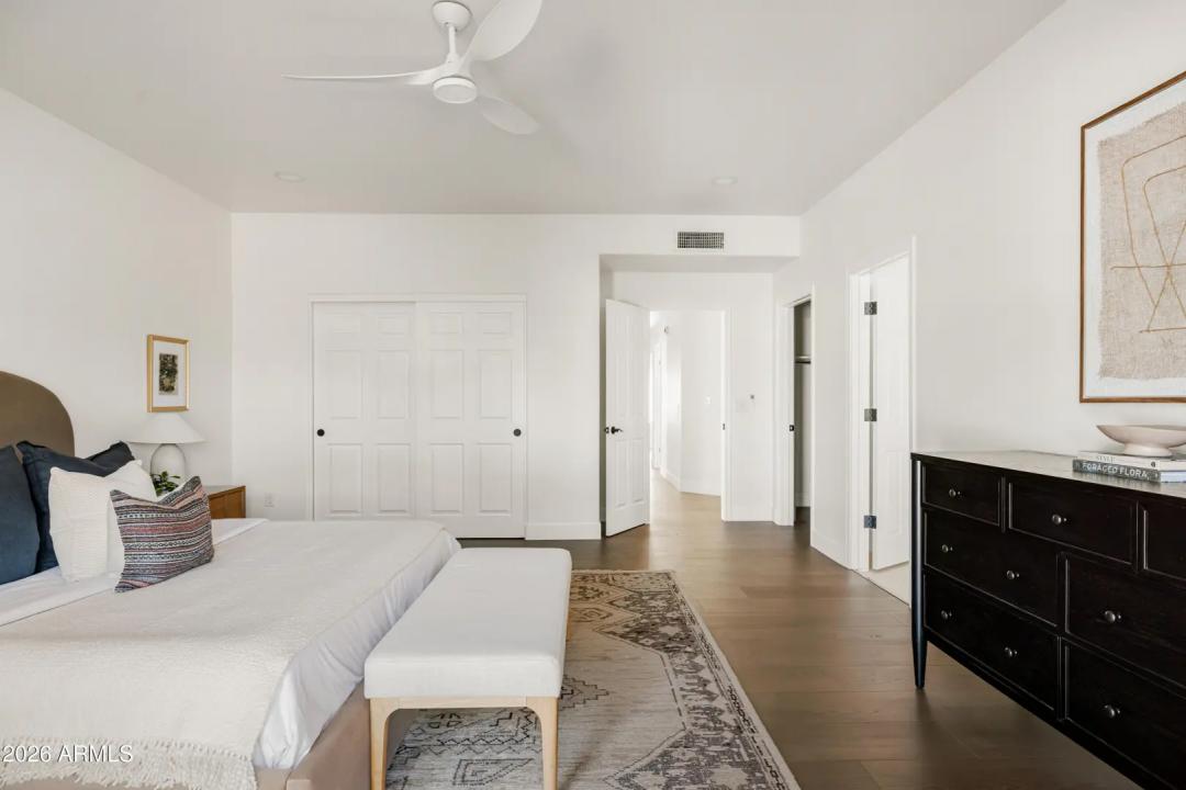 Real Estate Picture 30