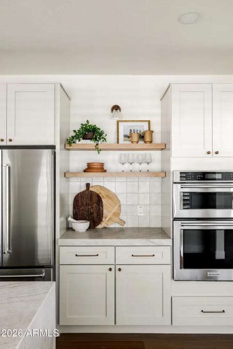 Real Estate Picture 15