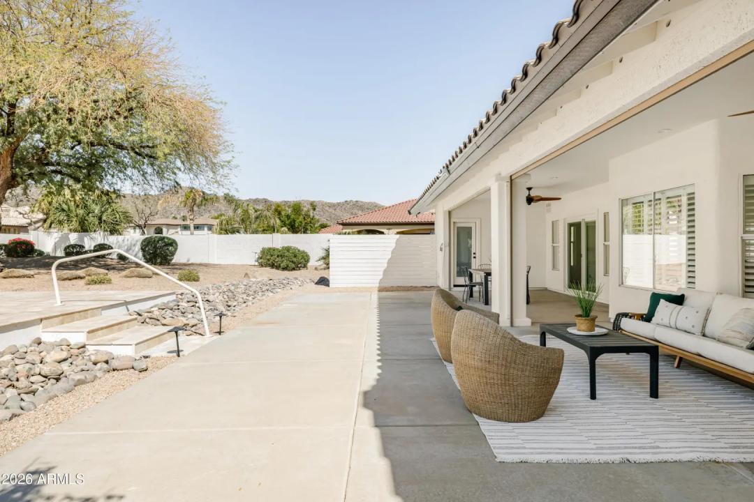 Real Estate Picture 50