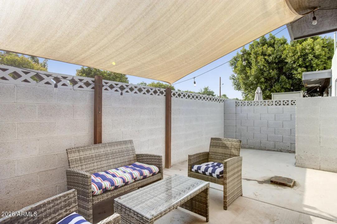 Real Estate Picture 15