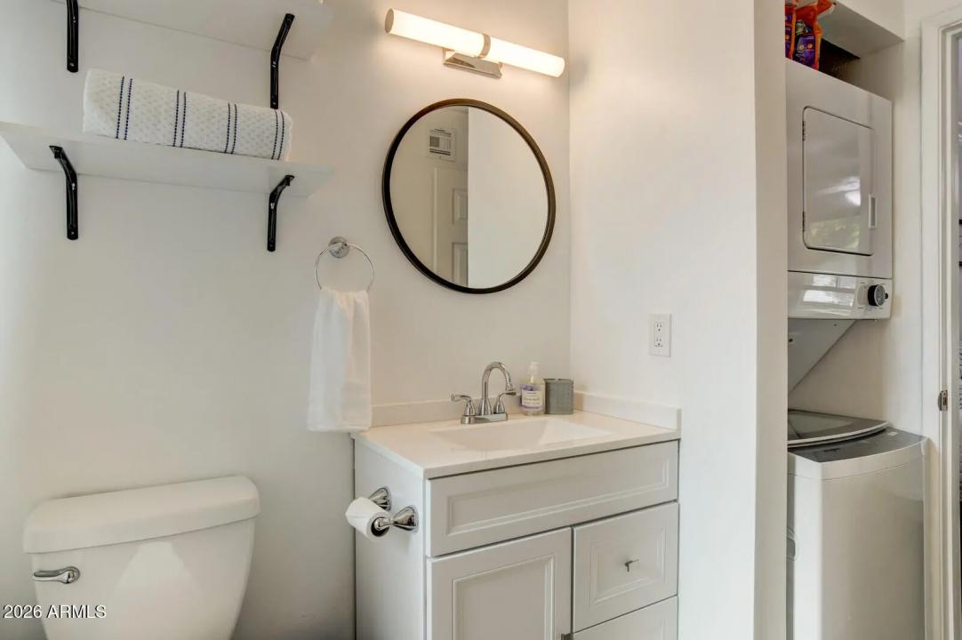 Real Estate Picture 13