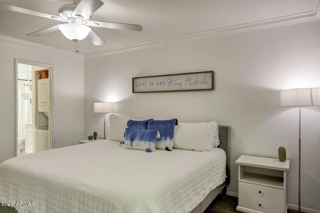 Real Estate Picture 11