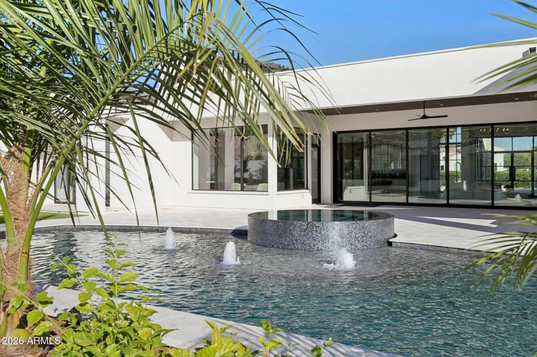 Real Estate Picture 75