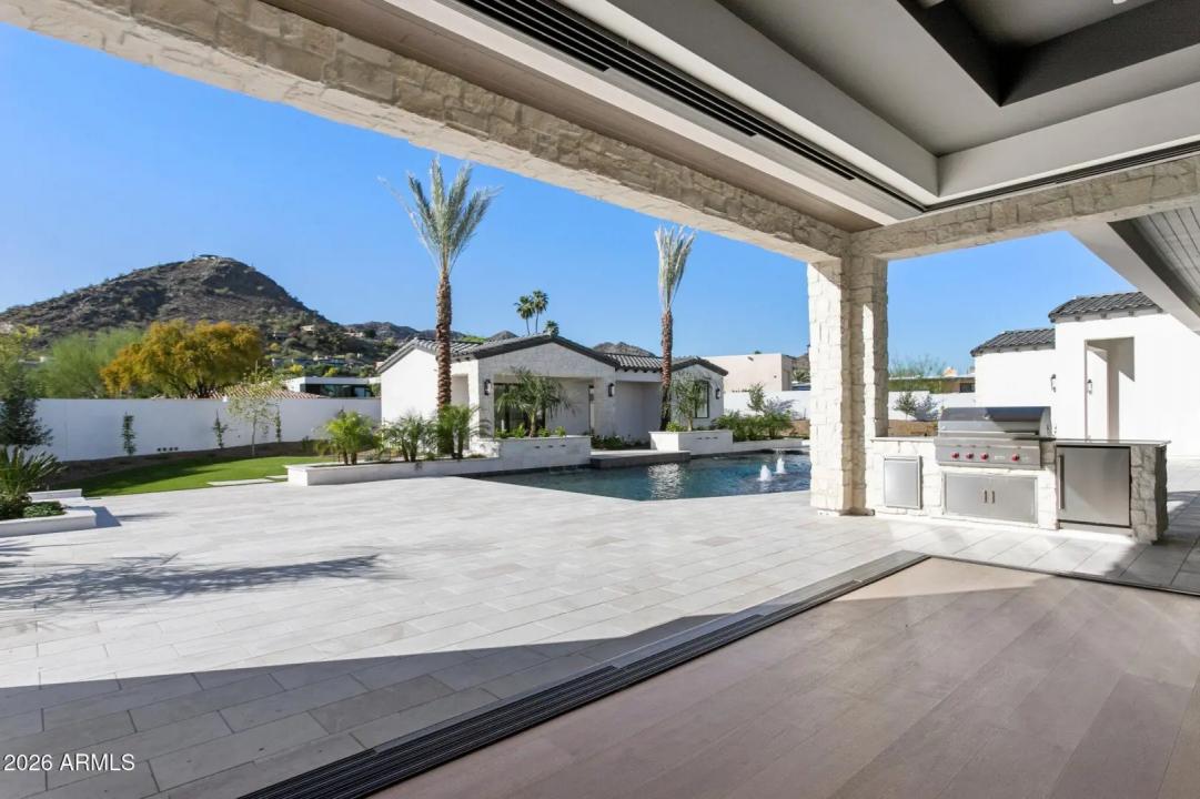 Real Estate Picture 46