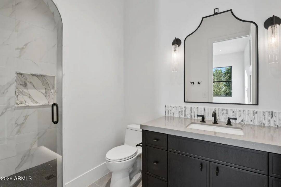 Real Estate Picture 59