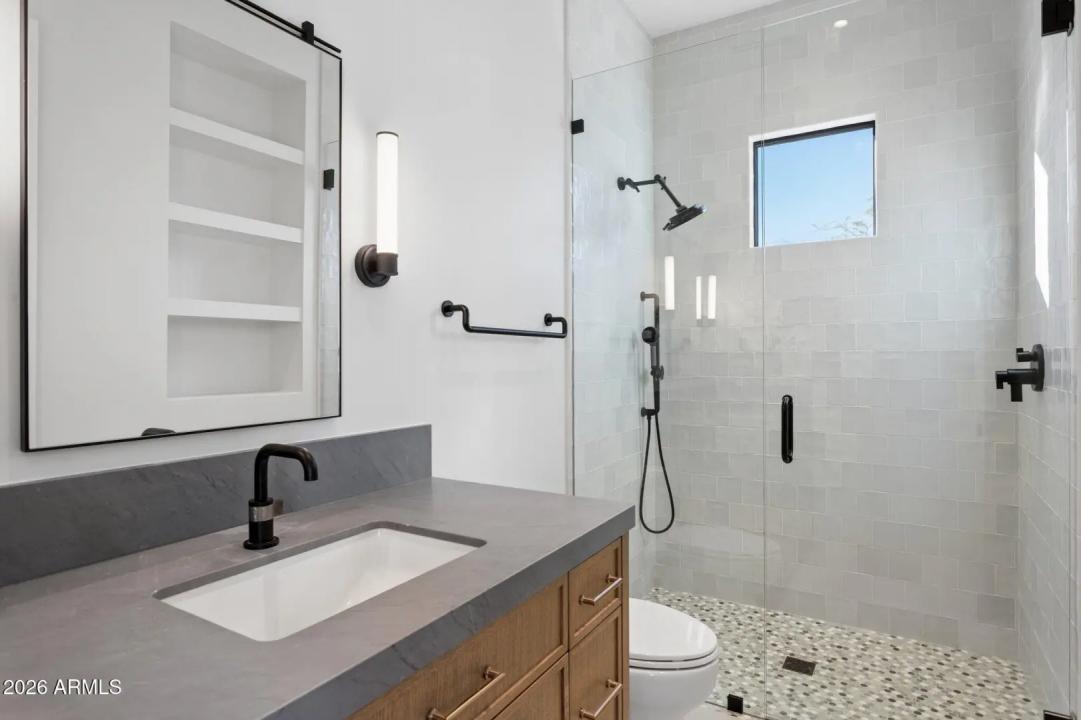 Real Estate Picture 69