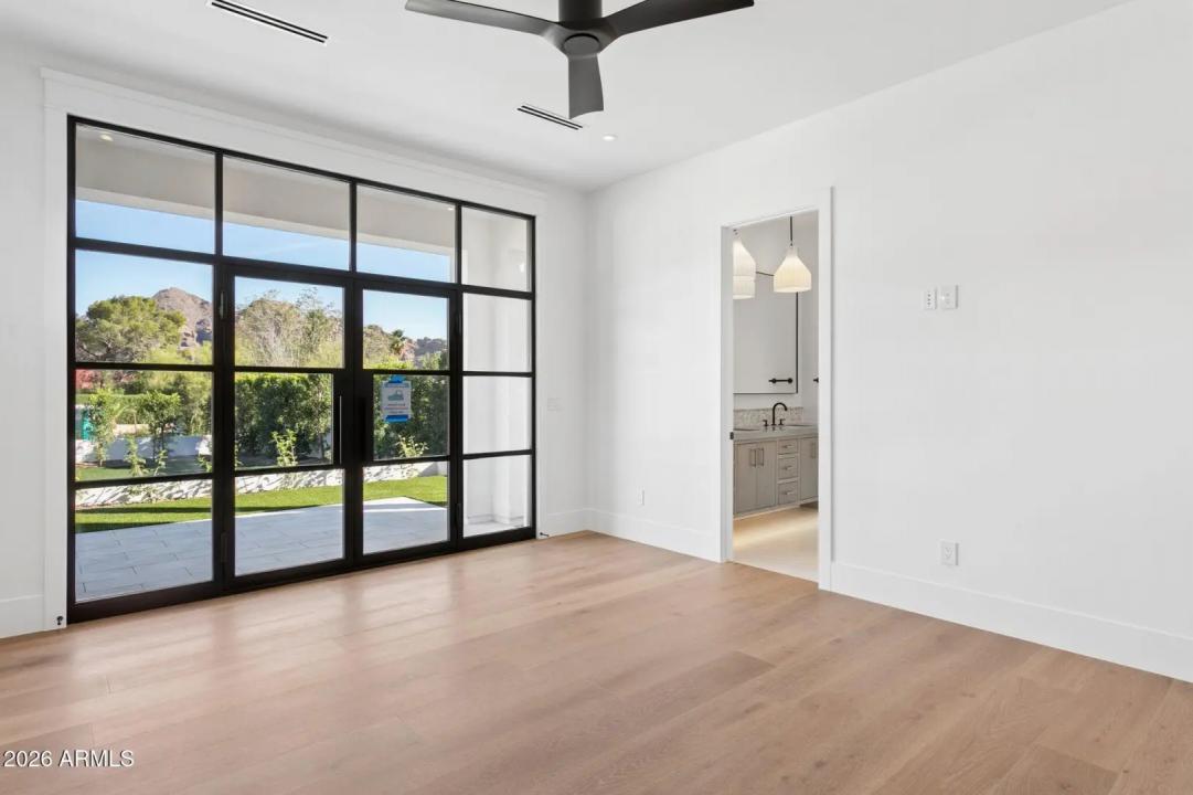 Real Estate Picture 52