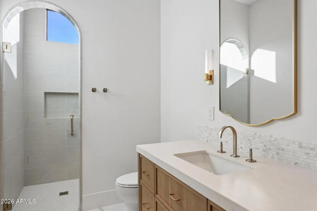 Real Estate Picture 63