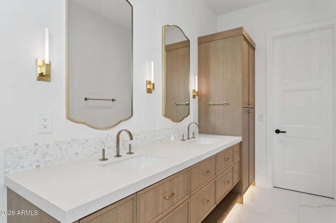 Real Estate Picture 62