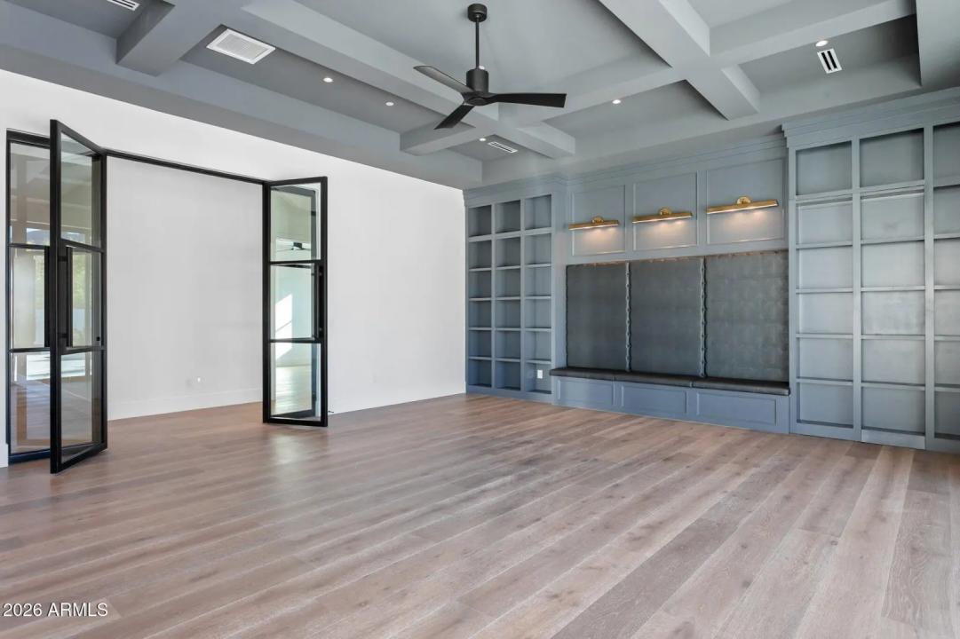 Real Estate Picture 42