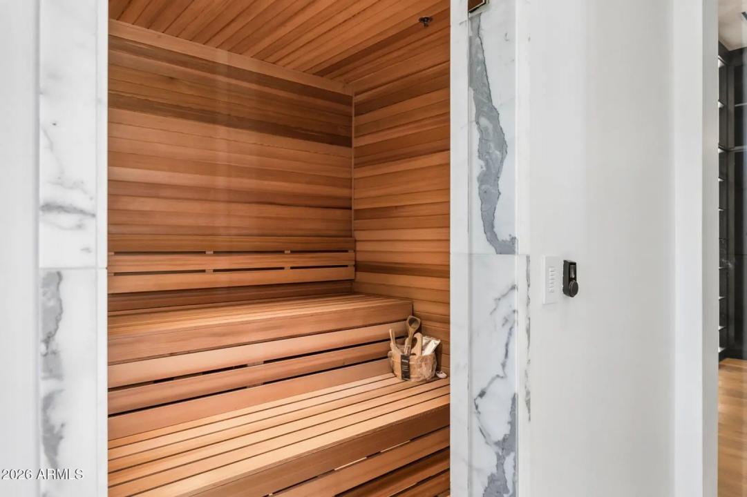 Real Estate Picture 35