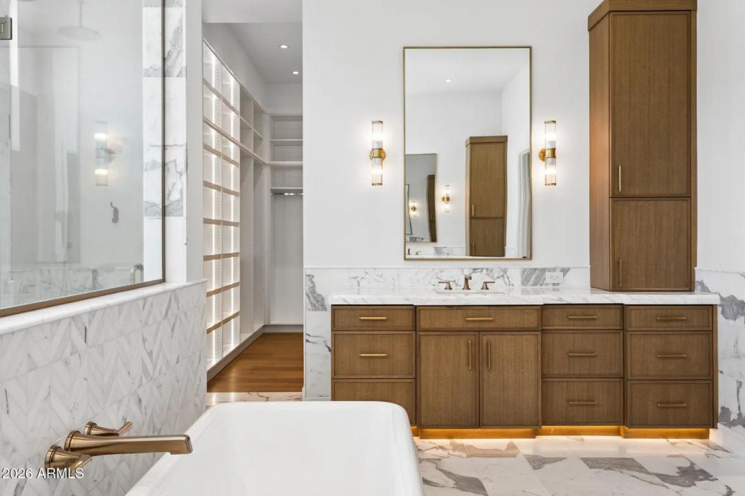 Real Estate Picture 31