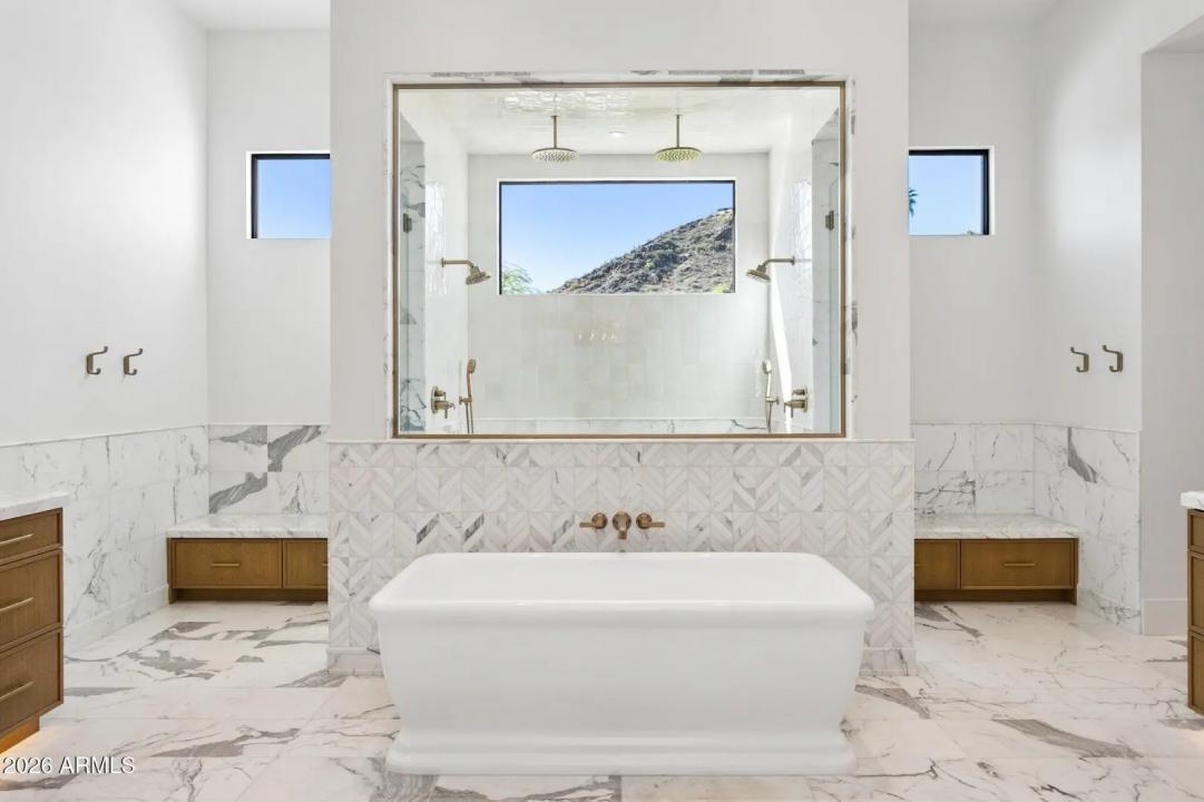 Real Estate Picture 33