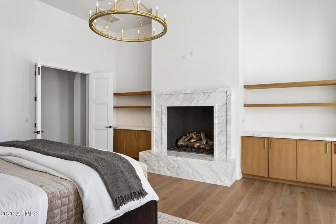 Real Estate Picture 29