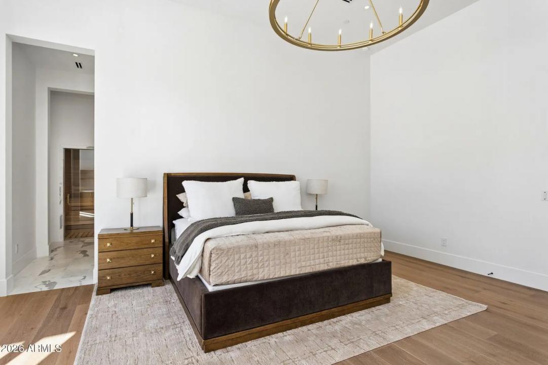 Real Estate Picture 27