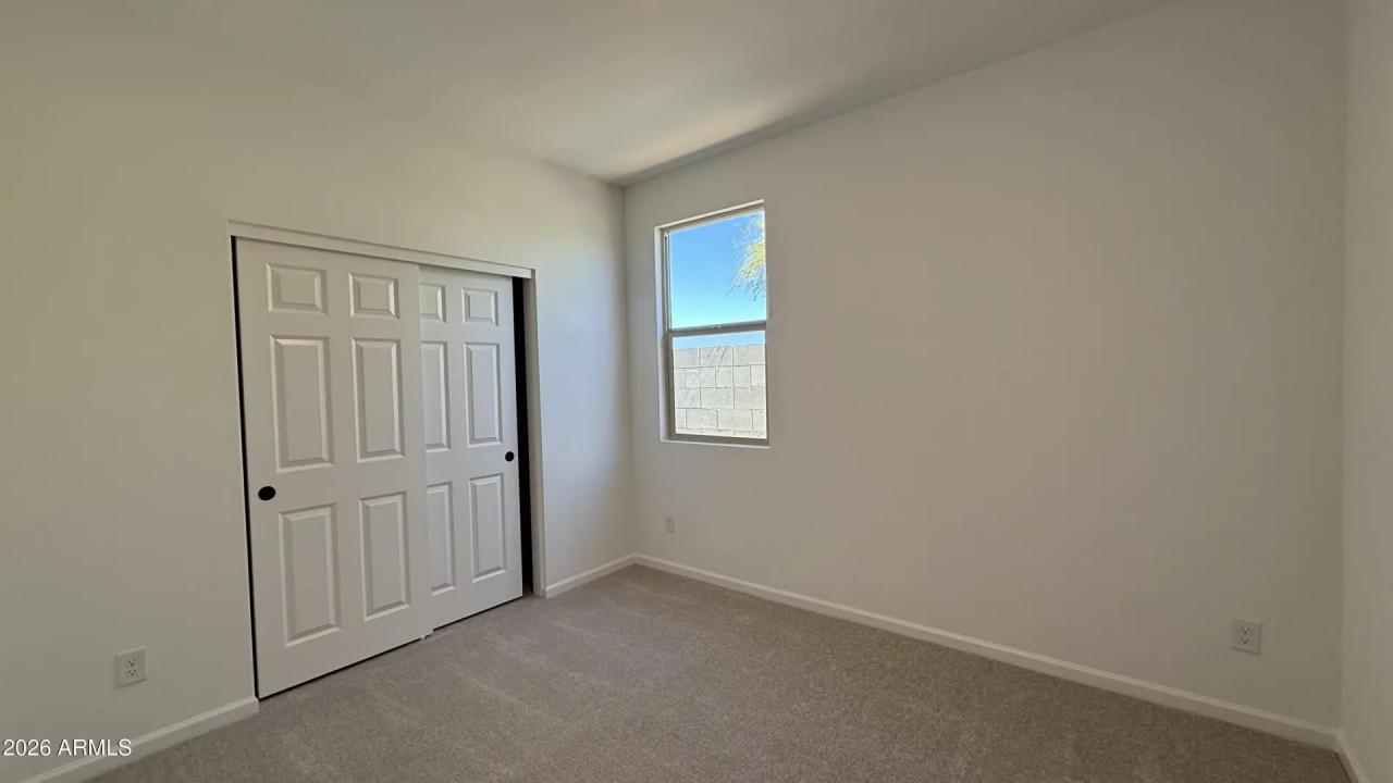 Real Estate Picture 20