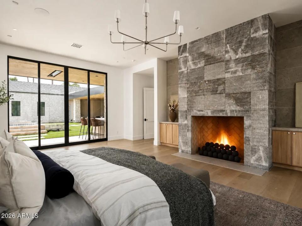 Real Estate Picture 13