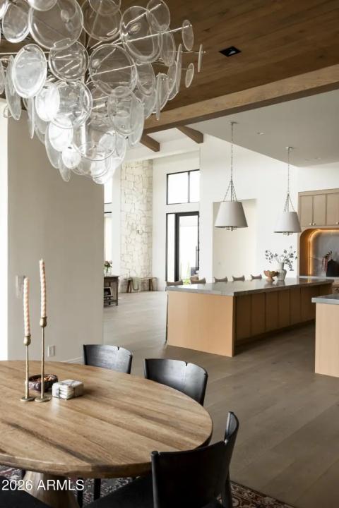 Real Estate Picture 13