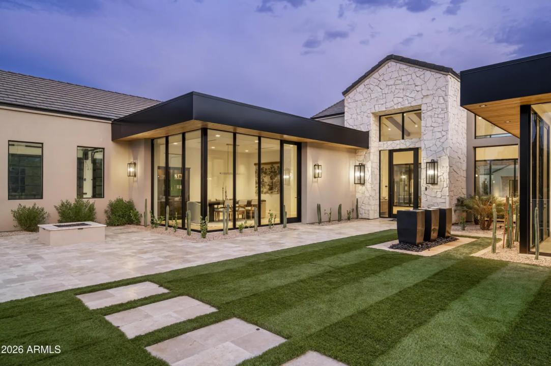 Real Estate Picture 2