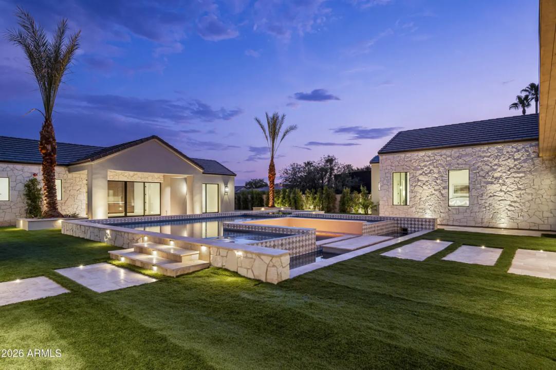 Real Estate Picture 39