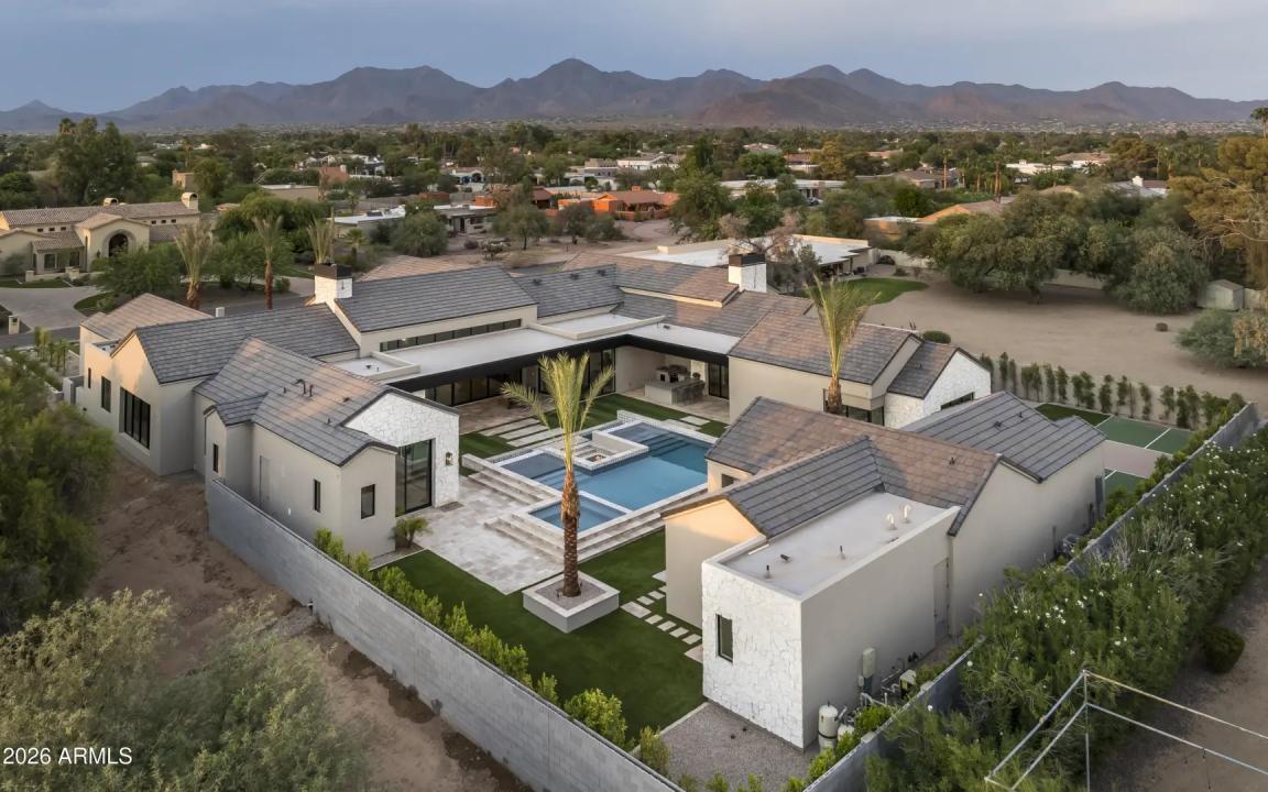 Real Estate Picture 48