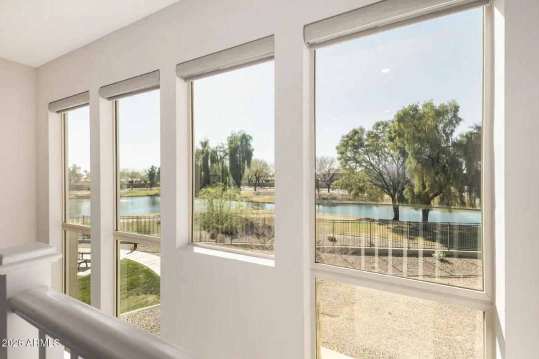 Real Estate Picture 5