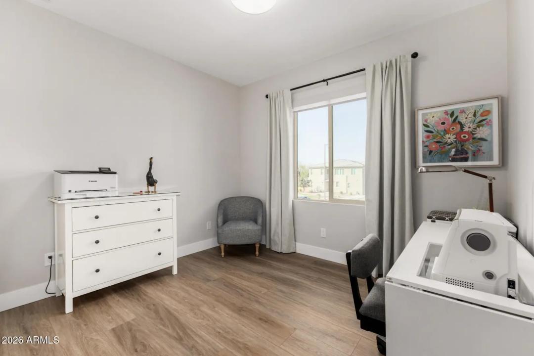 Real Estate Picture 27