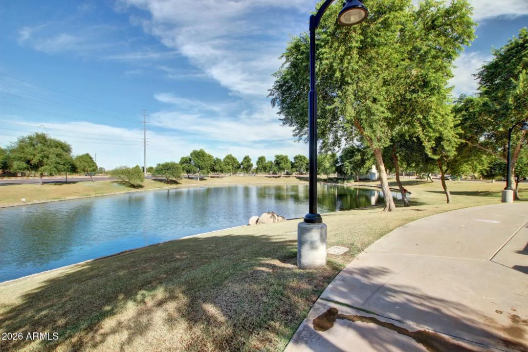 Real Estate Picture 48