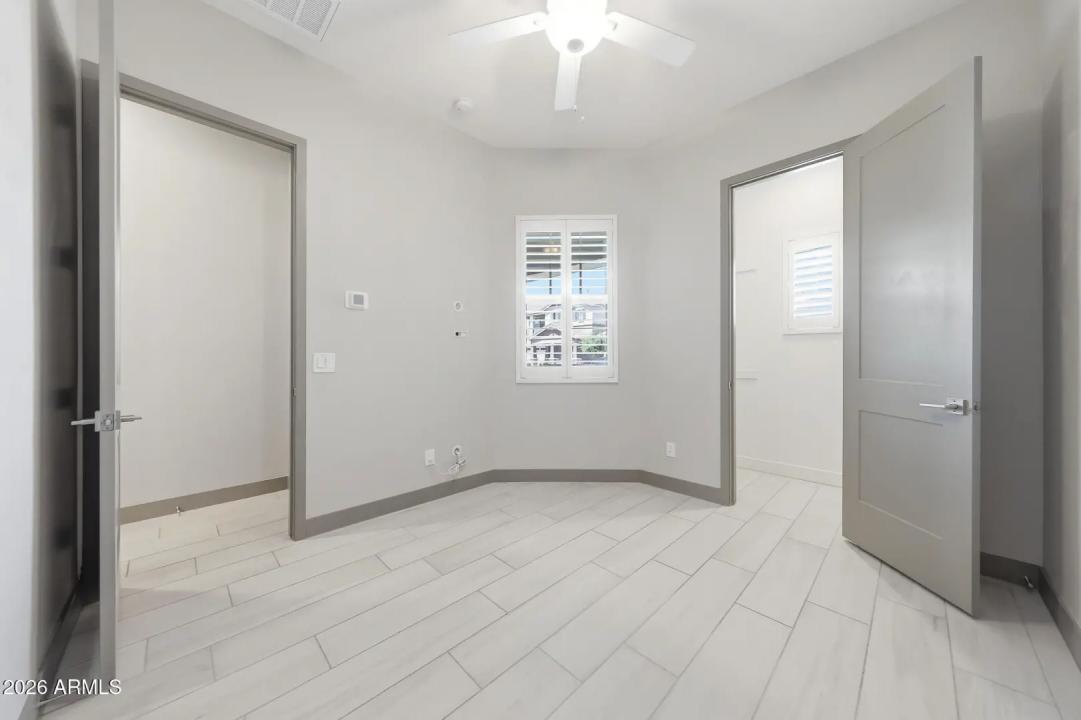 Real Estate Picture 34