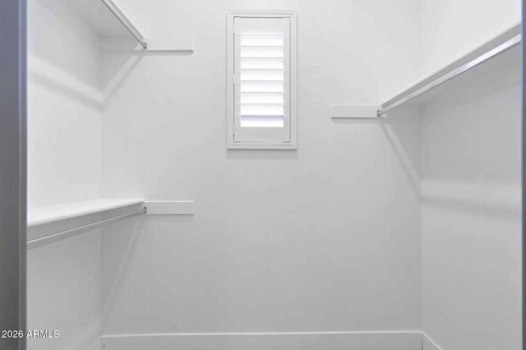 Real Estate Picture 35