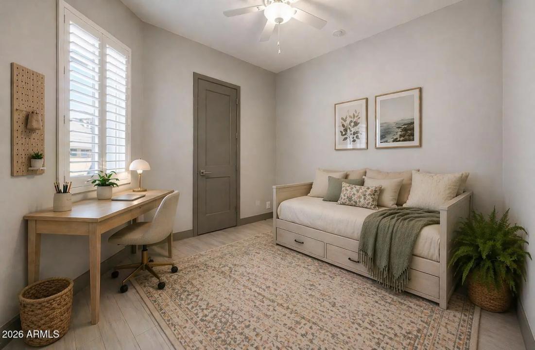 Real Estate Picture 33