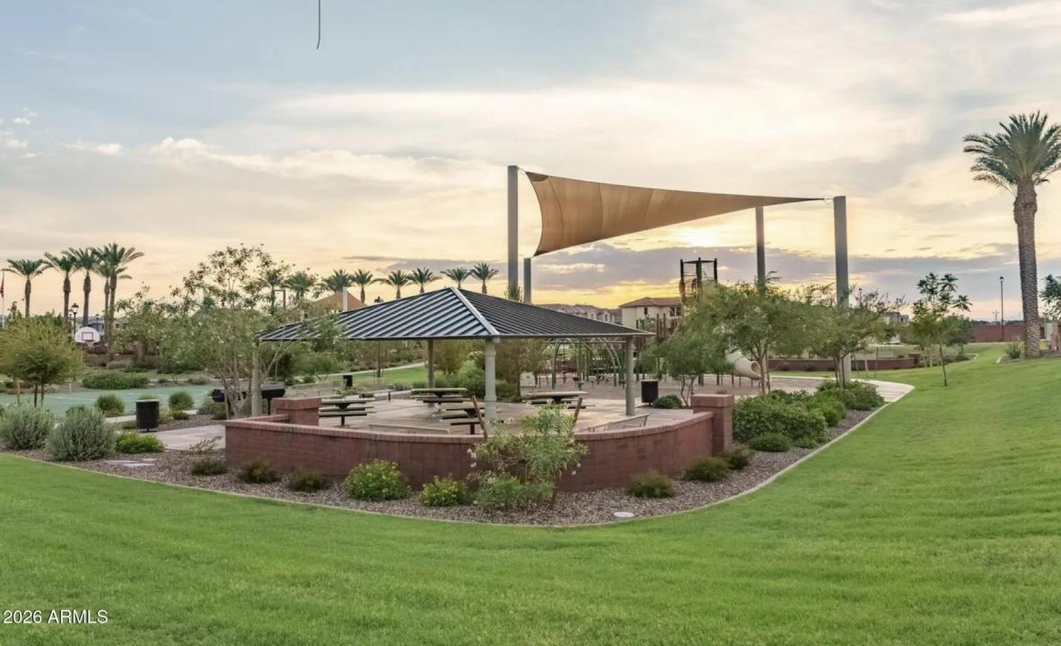 Real Estate Picture 45