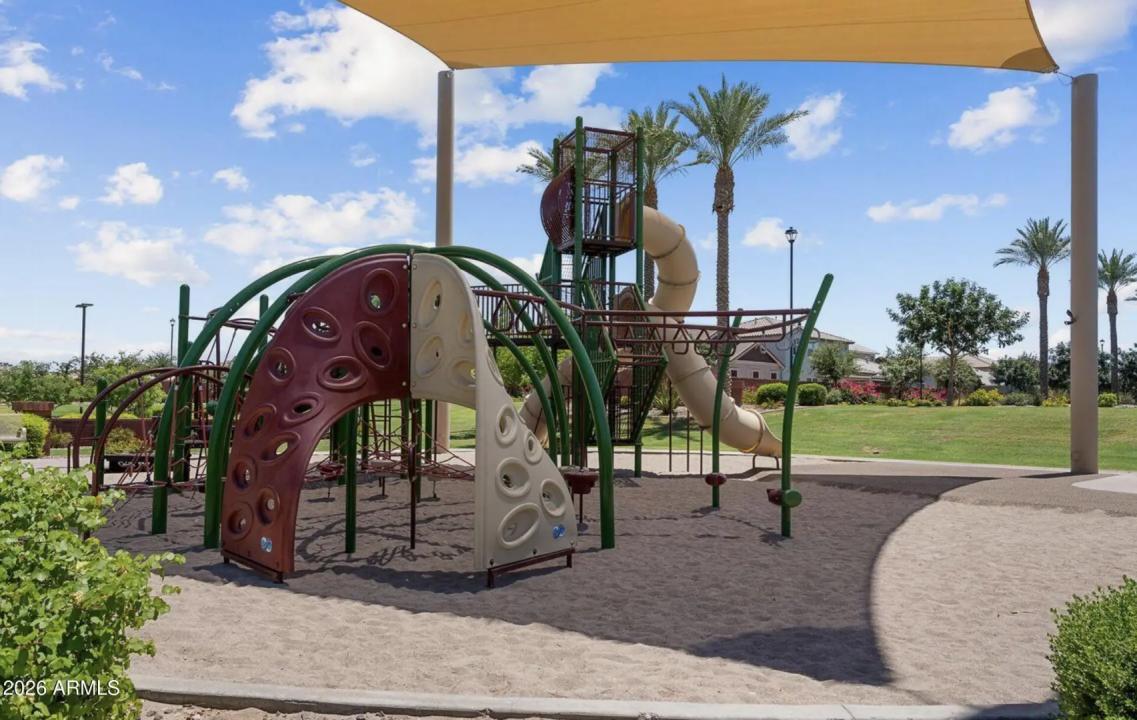 Real Estate Picture 47