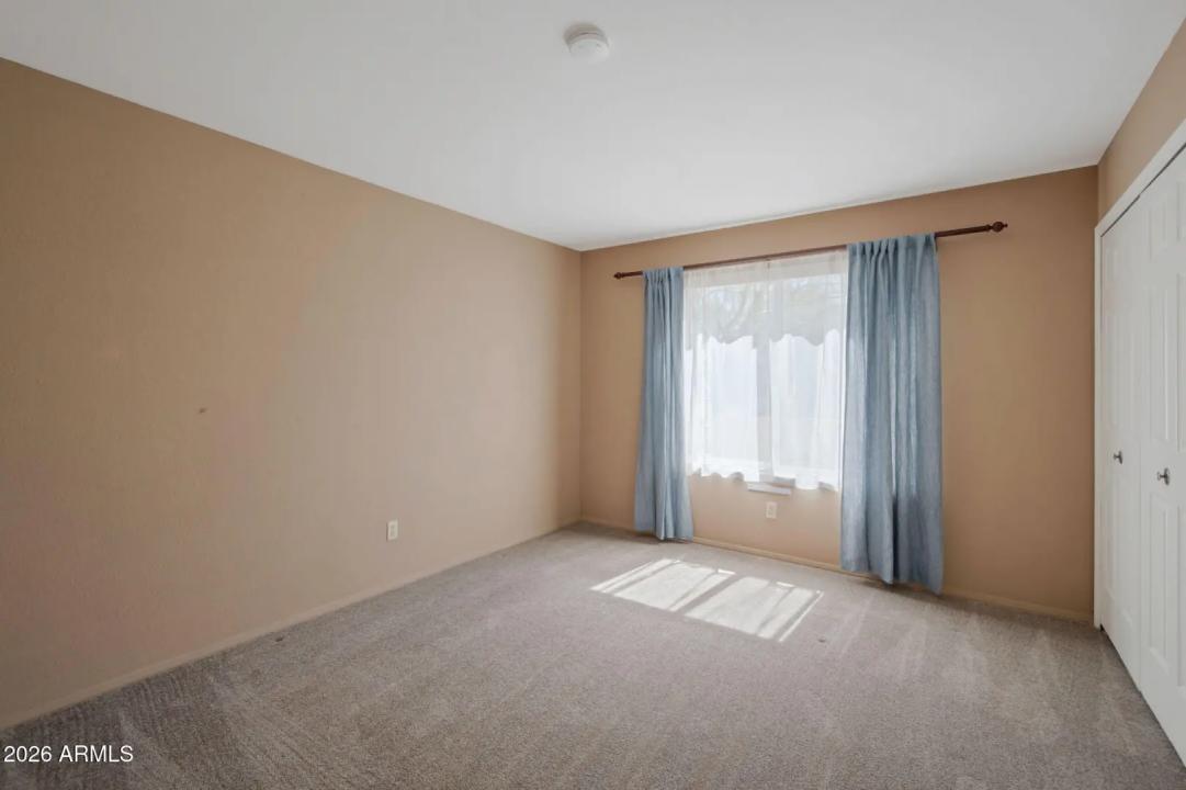 Real Estate Picture 20