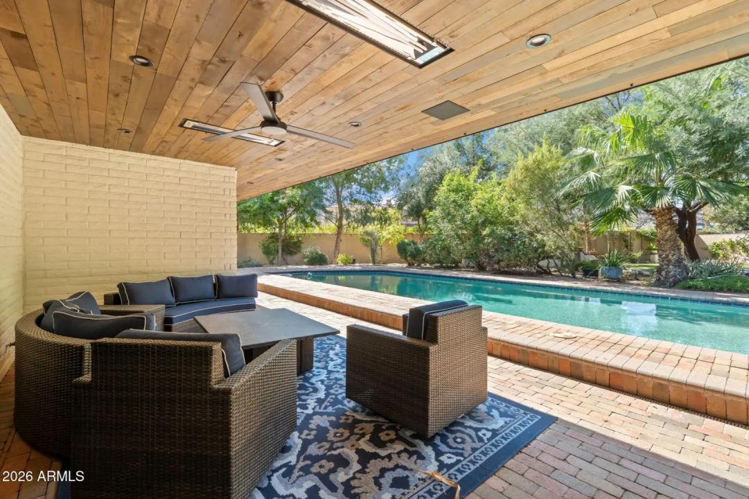 Real Estate Picture 39