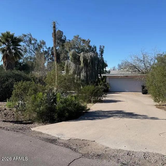 Real Estate Picture 4