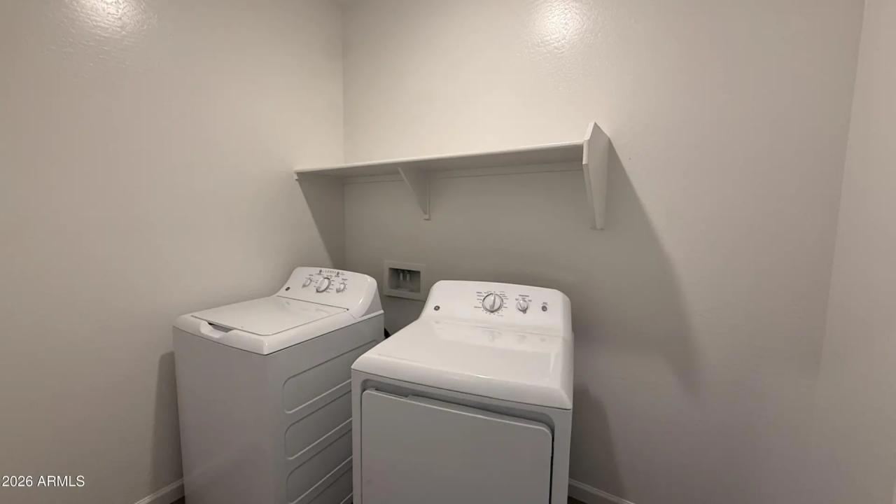 Real Estate Picture 20