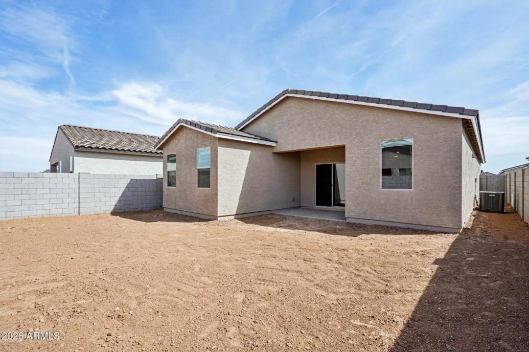 Real Estate Picture 36