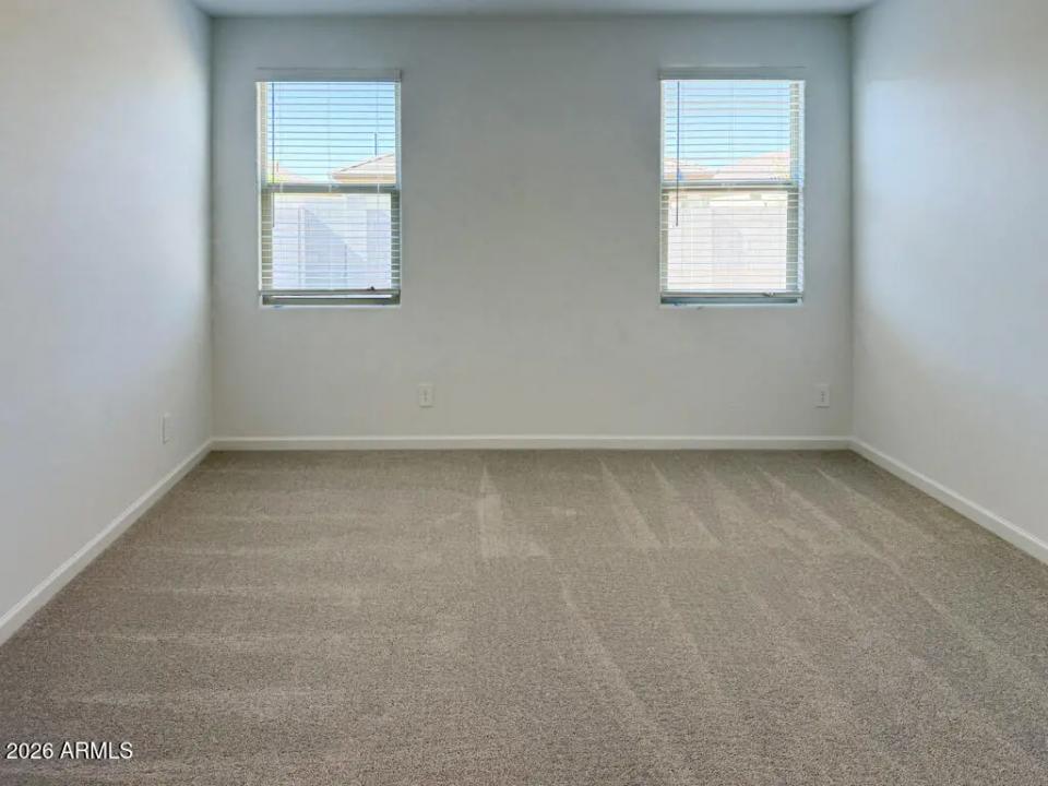 Real Estate Picture 9